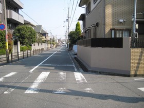 Parking 006.JPG